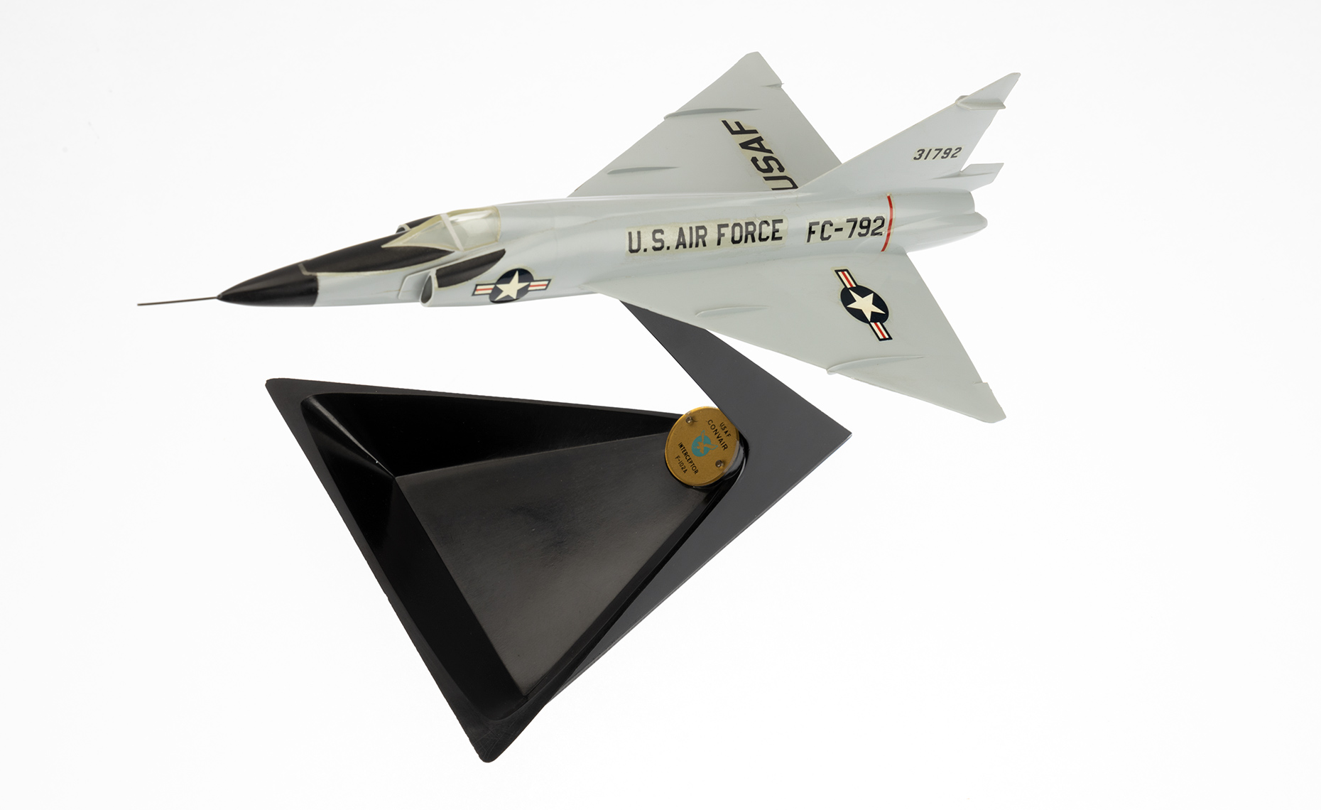 Topping ashtray model of Convair F-102 Delta Dagger 