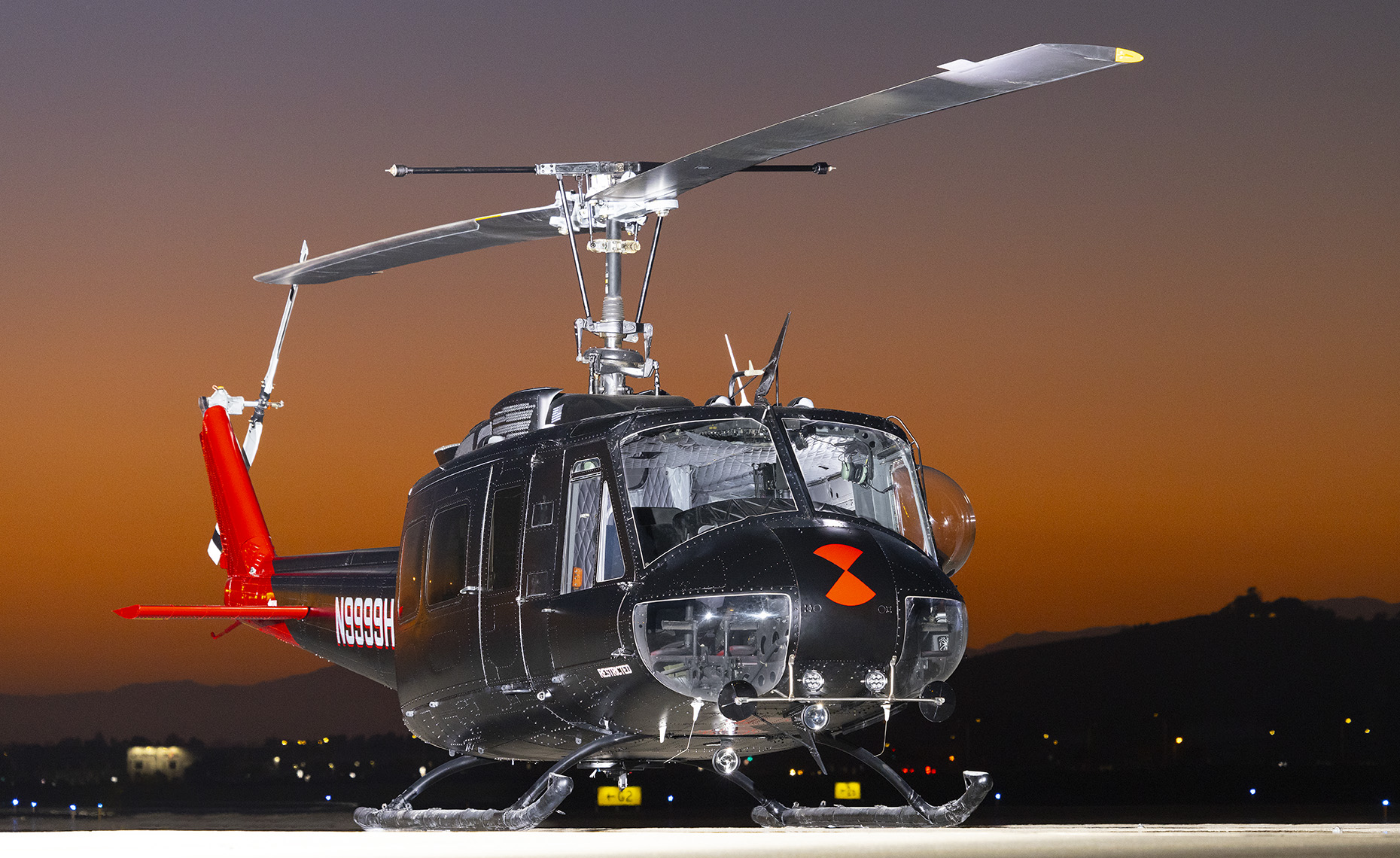 Bell UH-1H N9999H