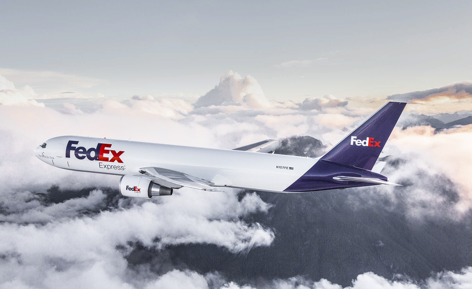 FedEx 767-300F Jet Freighter